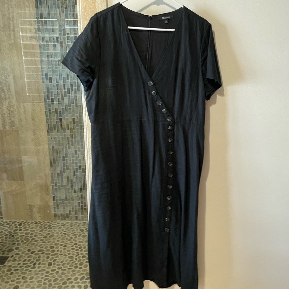Madewell button front dress